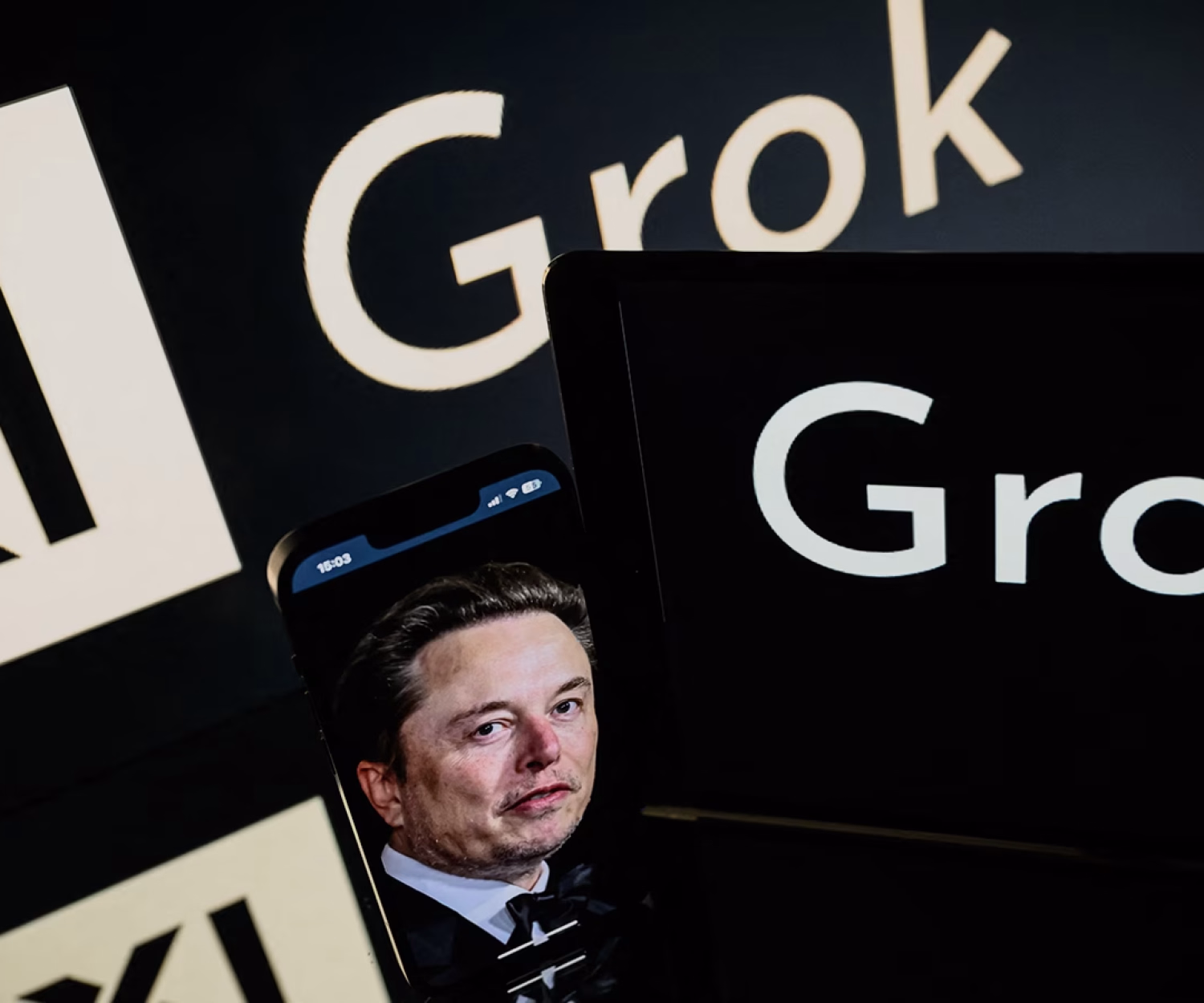 Τι είναι το Grok και γιατί αξίζει την προσοχή σας
